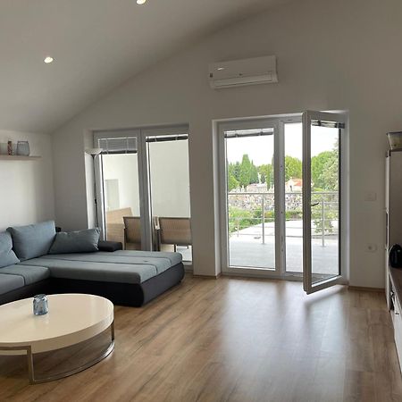 Apartmaji Meduza Izola Exterior foto