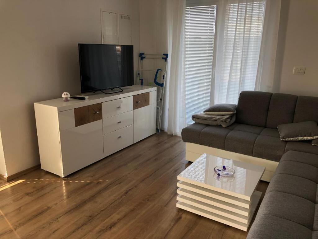 Apartmaji Meduza Izola Exterior foto