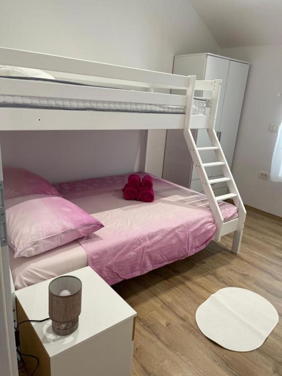 Apartmaji Meduza Izola Exterior foto